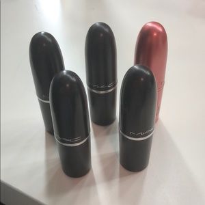 BUNDLE OF MAC LIPSTICK